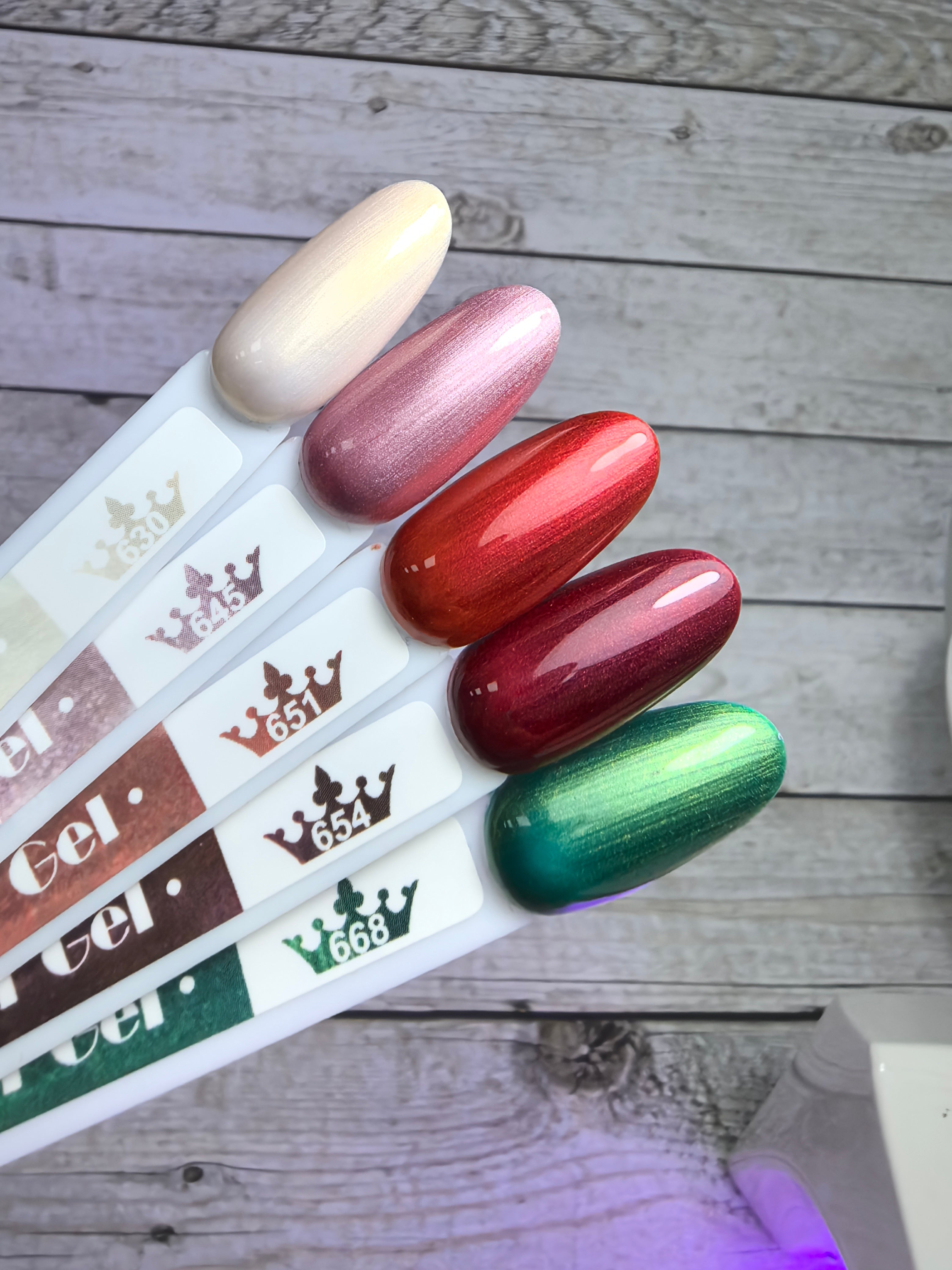 Гел лак 630 в различни супер пигментирани цветове, идеални за професионален маникюр.