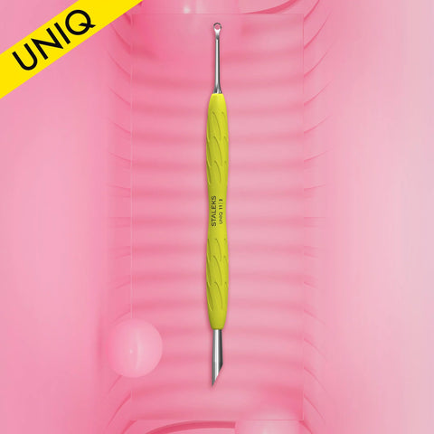 Empujador con cureta para manicura con mango de silicona STALEKS “Gummy” UNIQ 11 TYPE 2