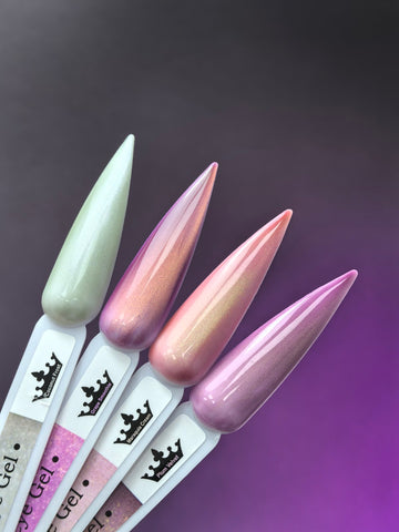 Гел лак Tutti Frutti Cat Eye - Grape Smoothie